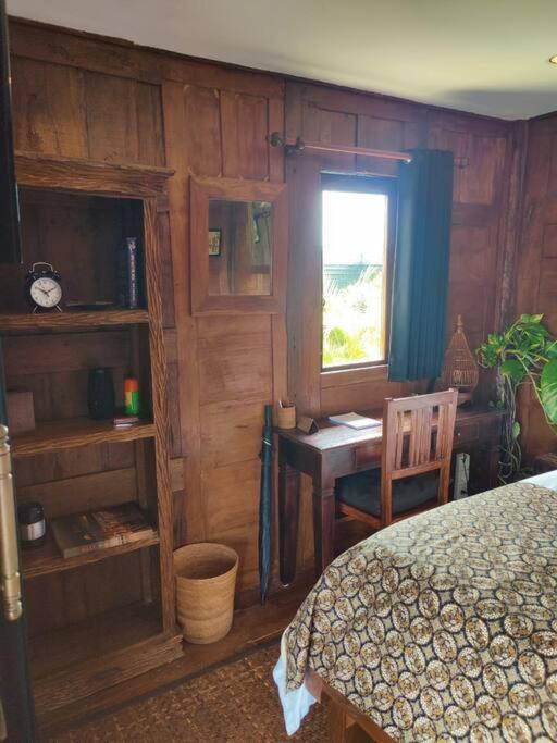 The Hidden Escapes Bingin- Sunset Rooftop Wood House With Ocean View & Private Kitchen 울루와뚜 외부 사진