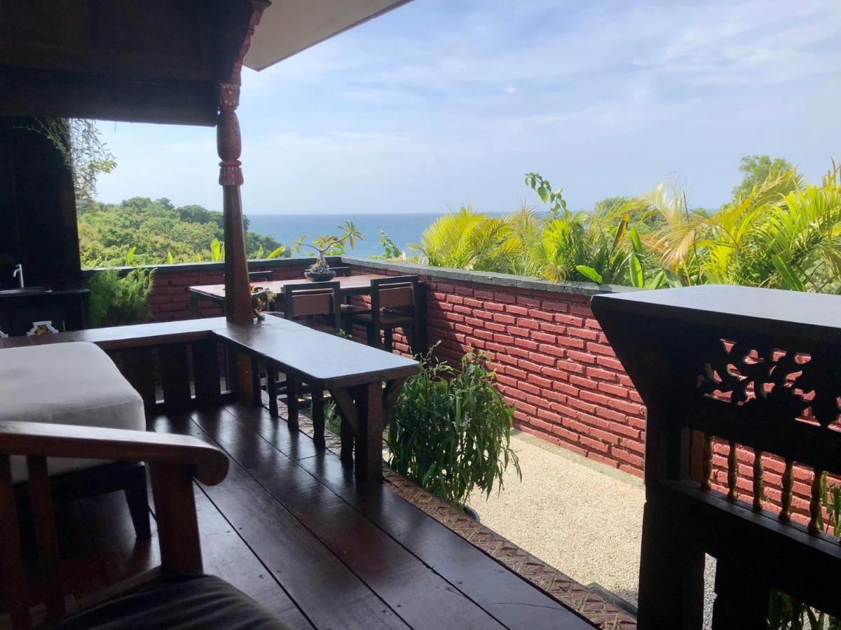 The Hidden Escapes Bingin- Sunset Rooftop Wood House With Ocean View & Private Kitchen 울루와뚜 외부 사진